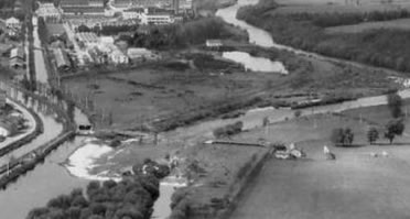 Stand de tir de l'eau blanche